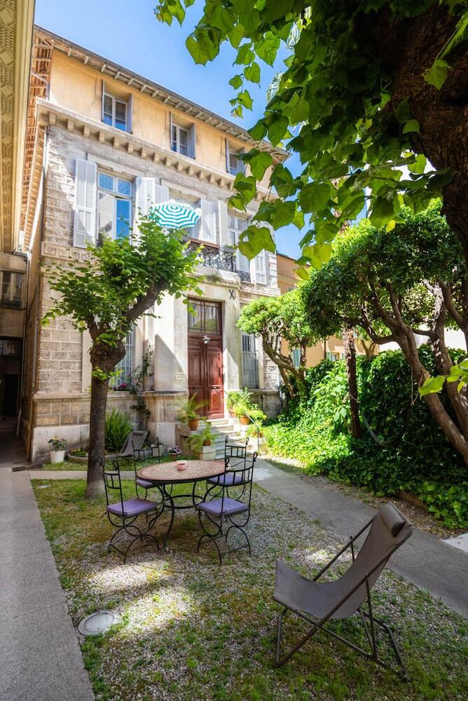 La Maïoun Guesthouse, Nice