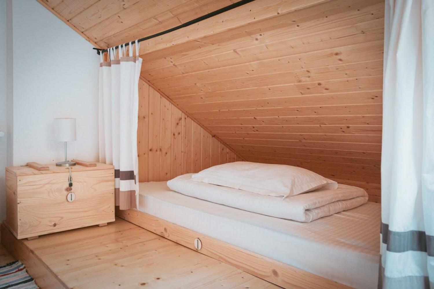 Zozo Hostel, Brașov