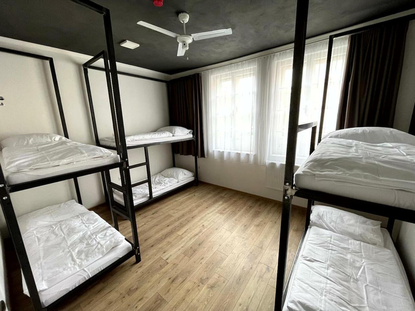 Hostel Waltz