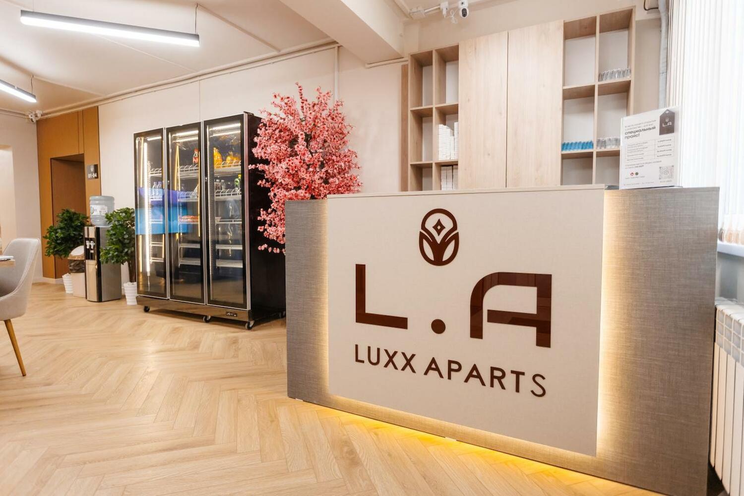 Luxx Aparts