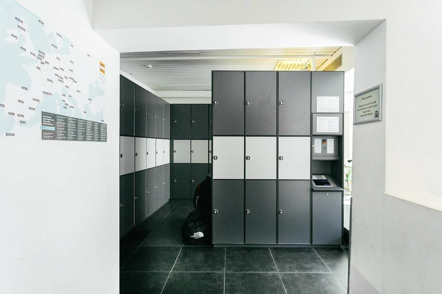 St Christopher's Inn Hostel at The Bauhaus in Bruges Prices 2021 (How to compare?) St Christopher's Inn Hostel at The Bauhaus in Bruges Prices 2021 (How to compare?)