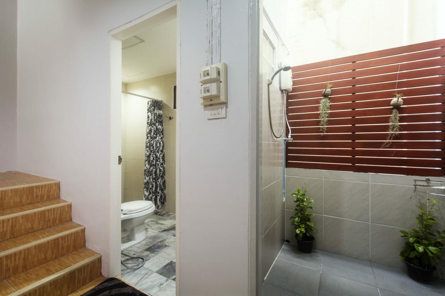 Sleep Easy Krabi Guest House, Krabi