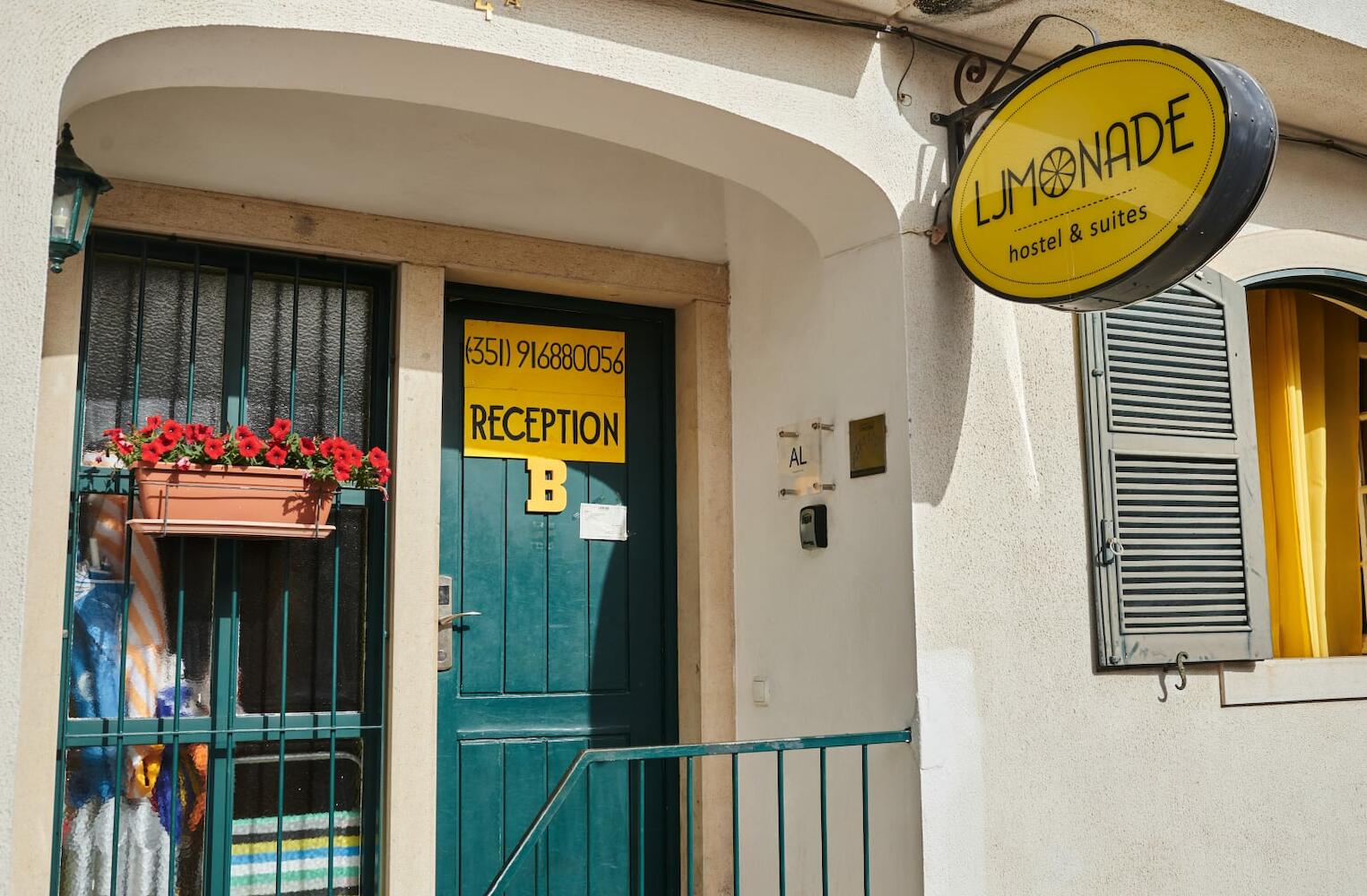 Ljmonade Hostel & Suites, Cascais