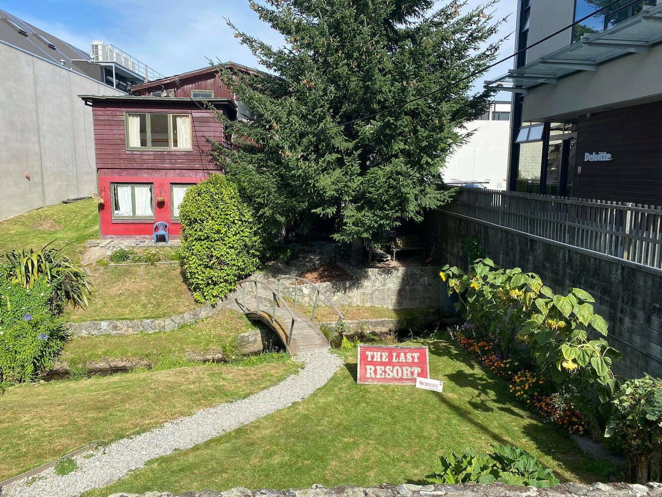 The Last Resort QTN, Queenstown