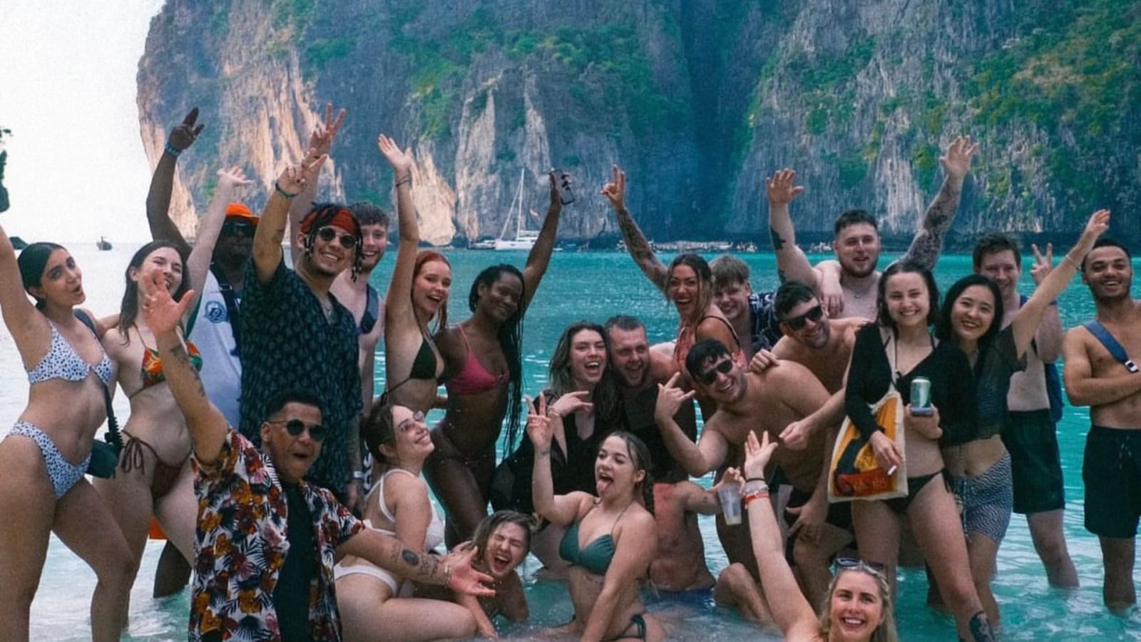 Bodega Koh Phi Phi, Ko Phi Phi