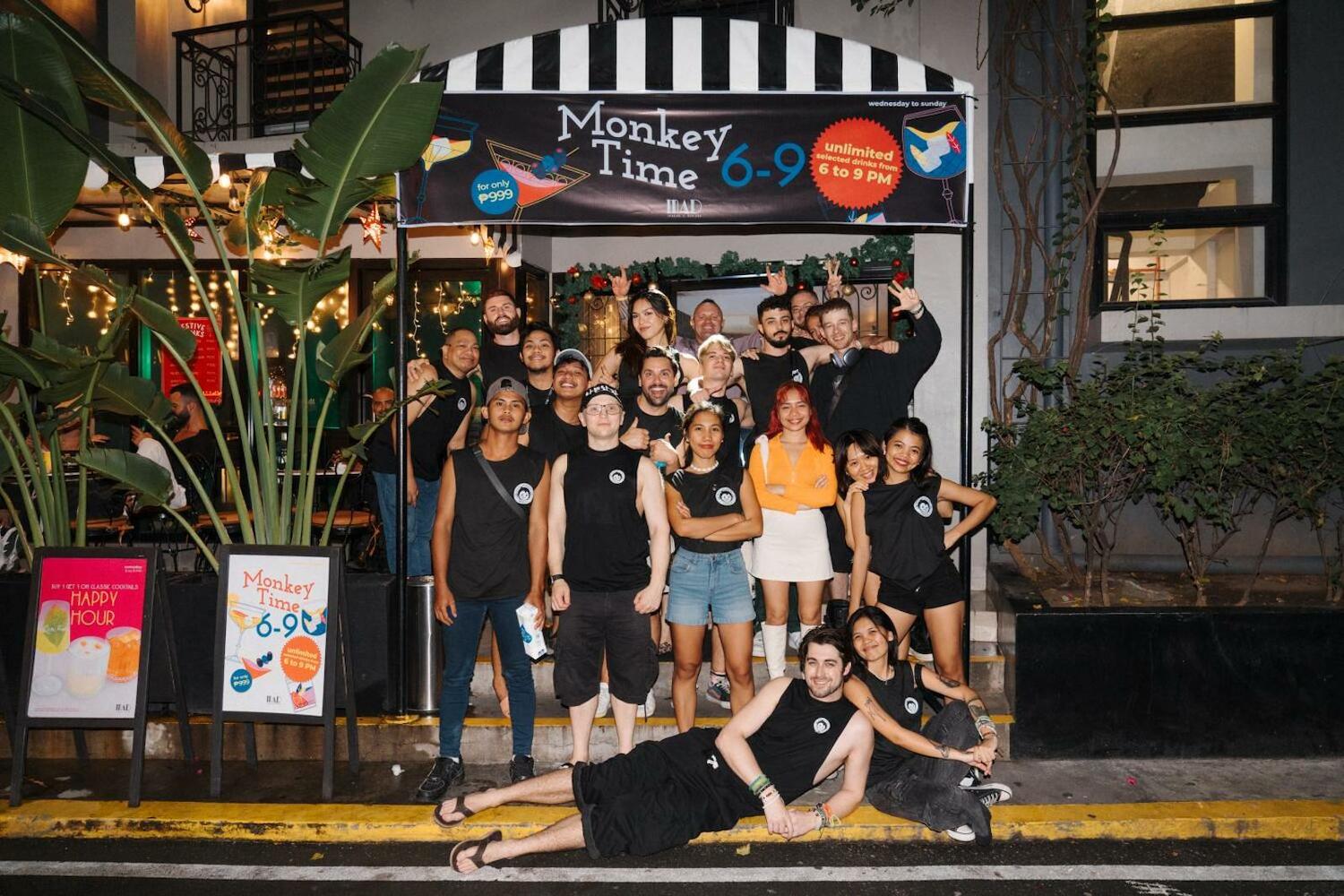 Mad Monkey, Manila