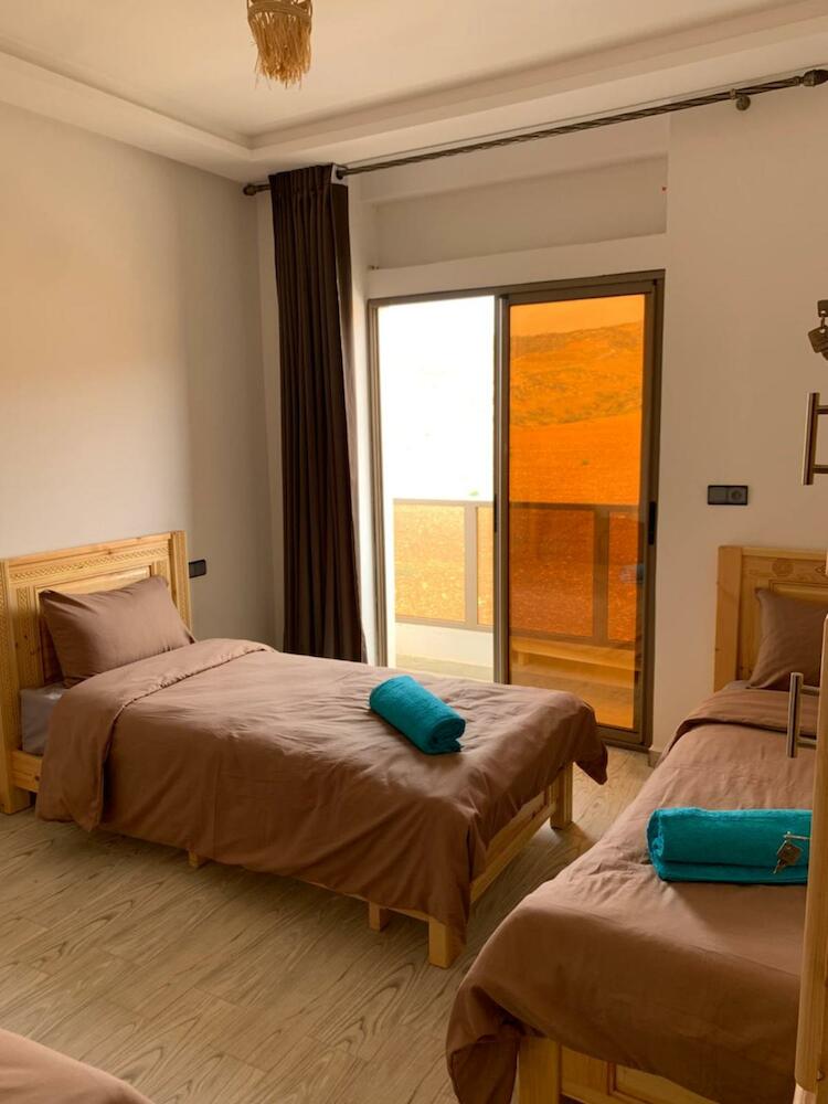 Nomad Surf Lodge