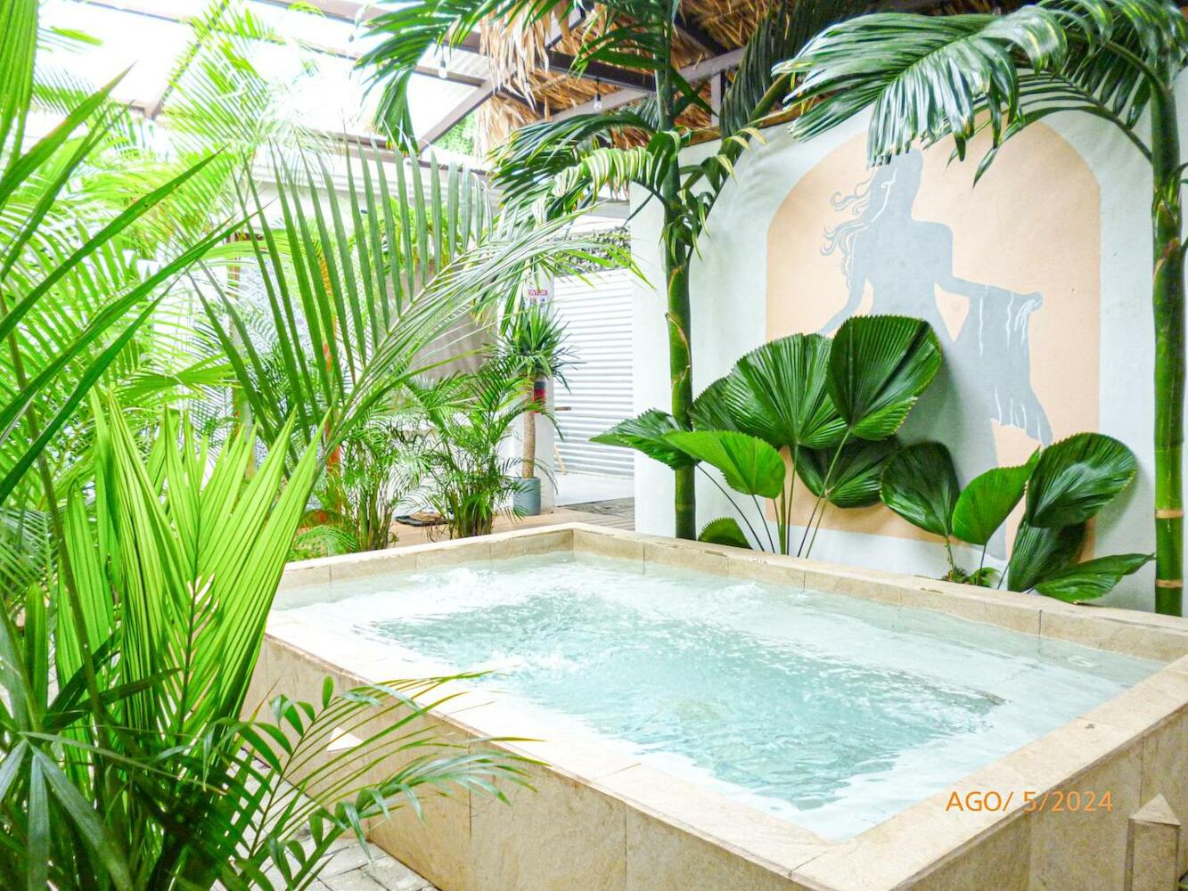 La Tribu Boutique Hostel for women, Puerto Viejo de Talamanca