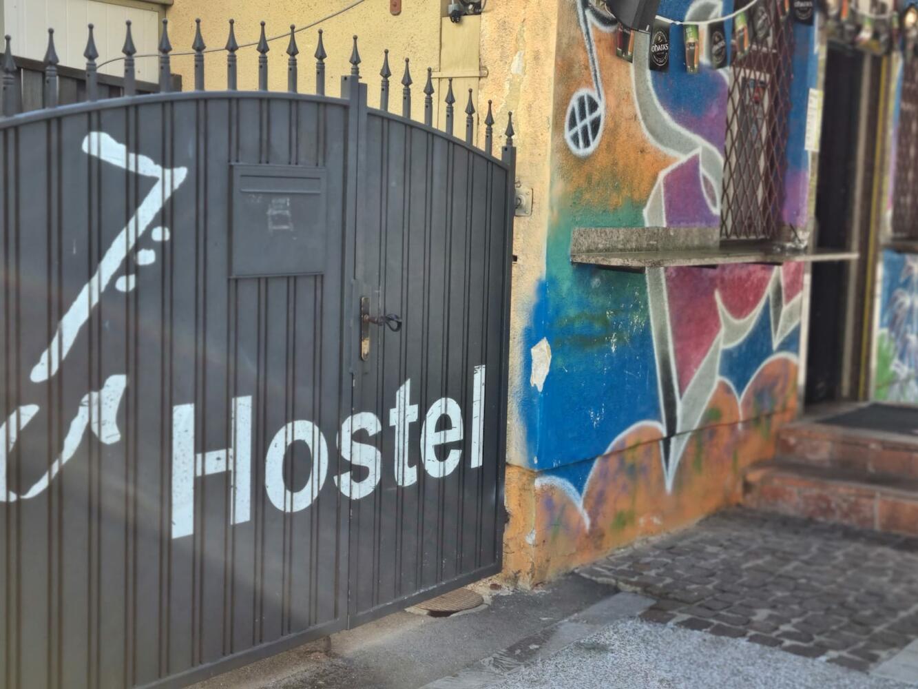 Sax Pub Hostel