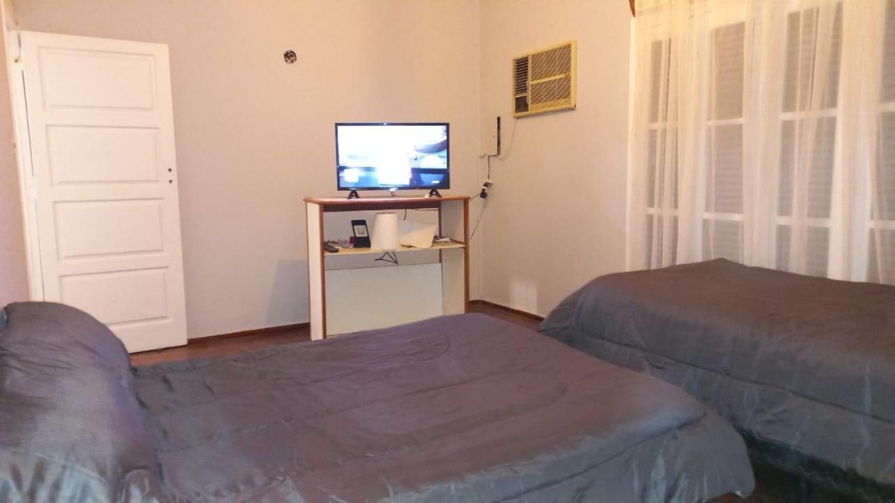 HOSTAL HOUSE REYMON,habitaciones privadas" precio por persona", Mendoza