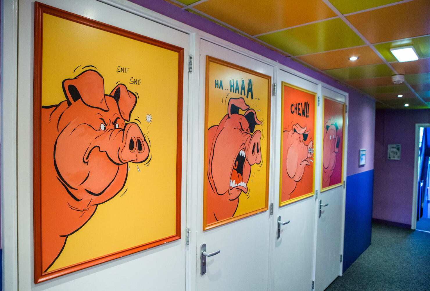The Flying Pig Uptown Hostel In Amsterdam Prices 2020 How To Compare