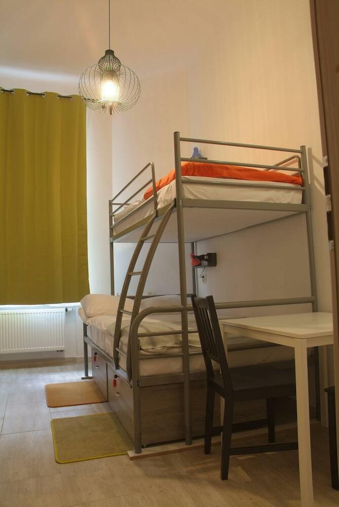 Hostel Lwowska 11