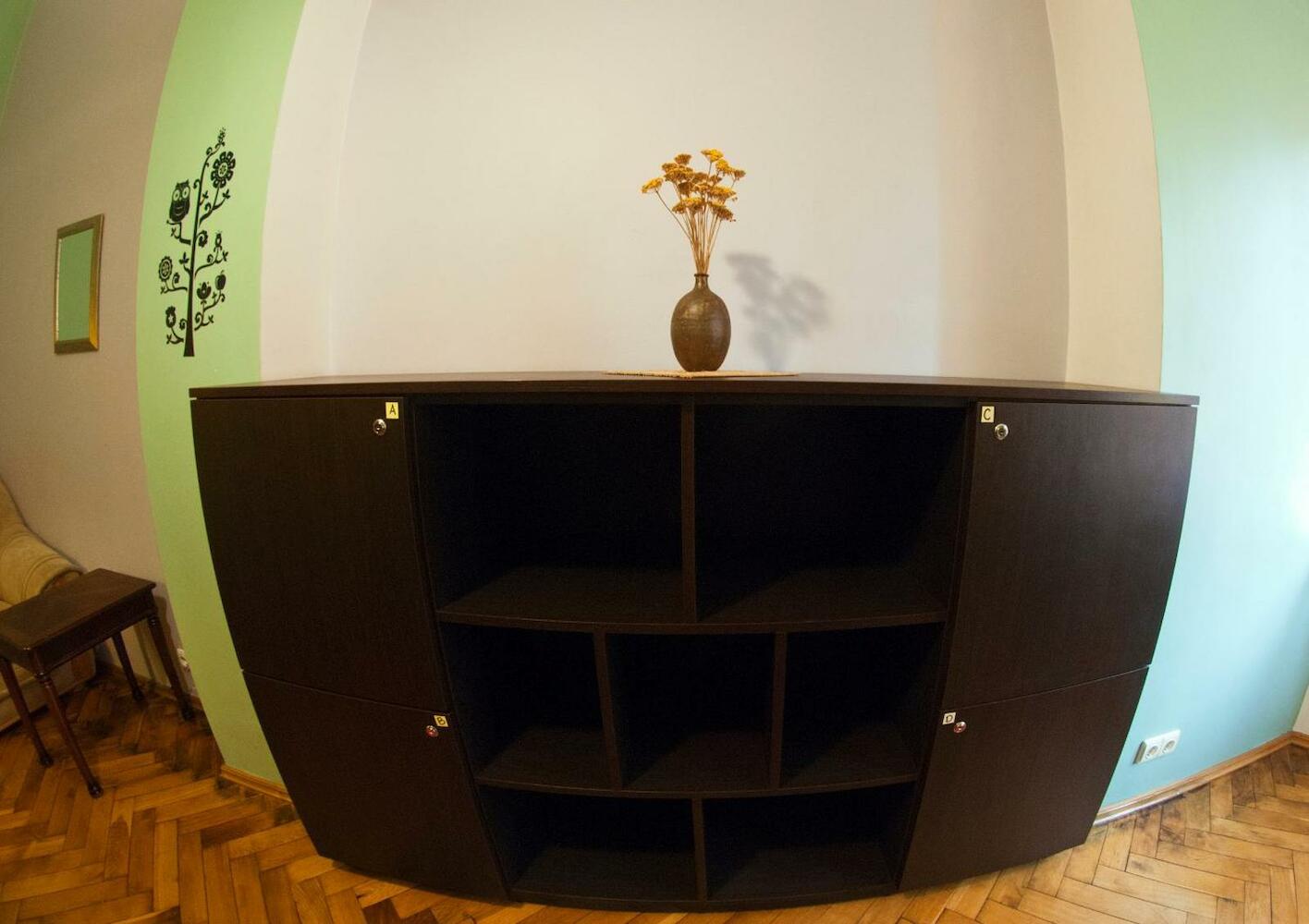 The Monk's Bunk, Kaunas