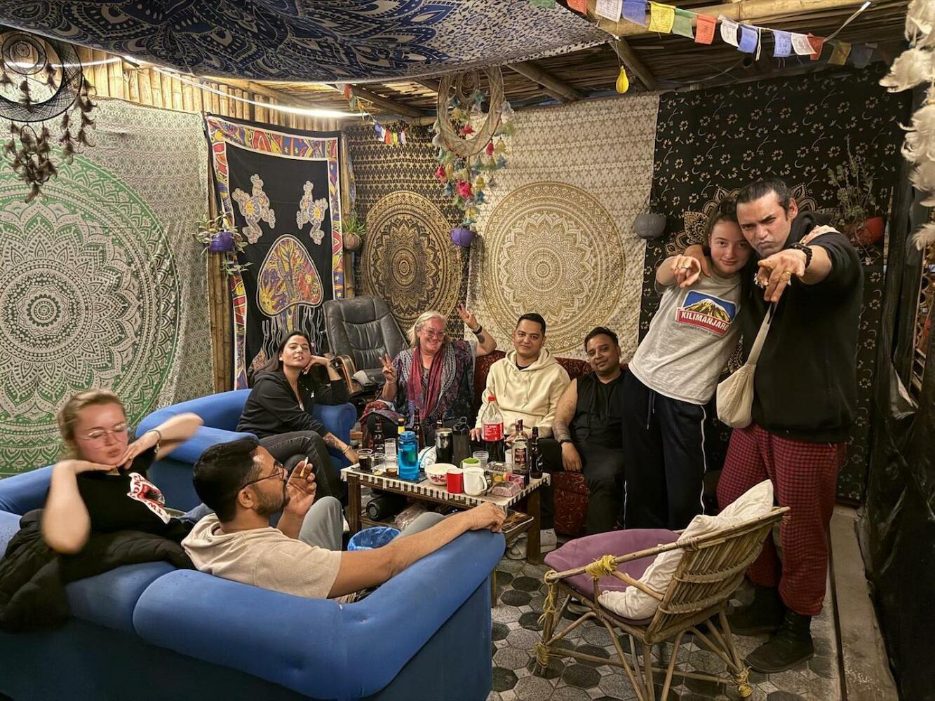 Mystic Vibes Fitness Commune, Katmandú