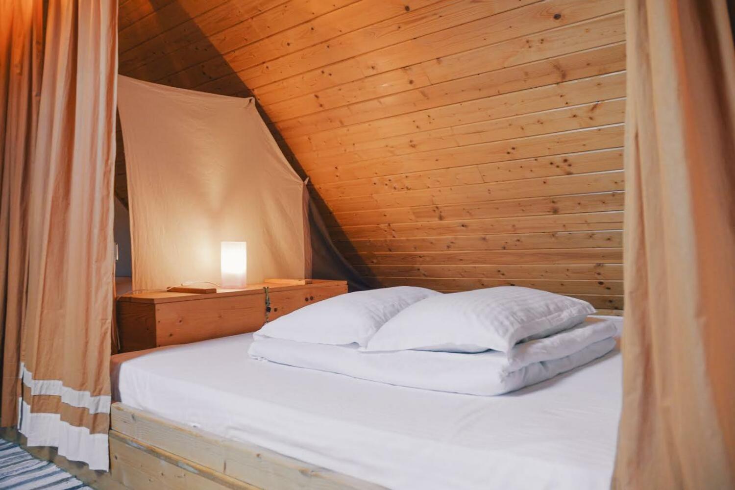 Zozo Hostel, Brașov