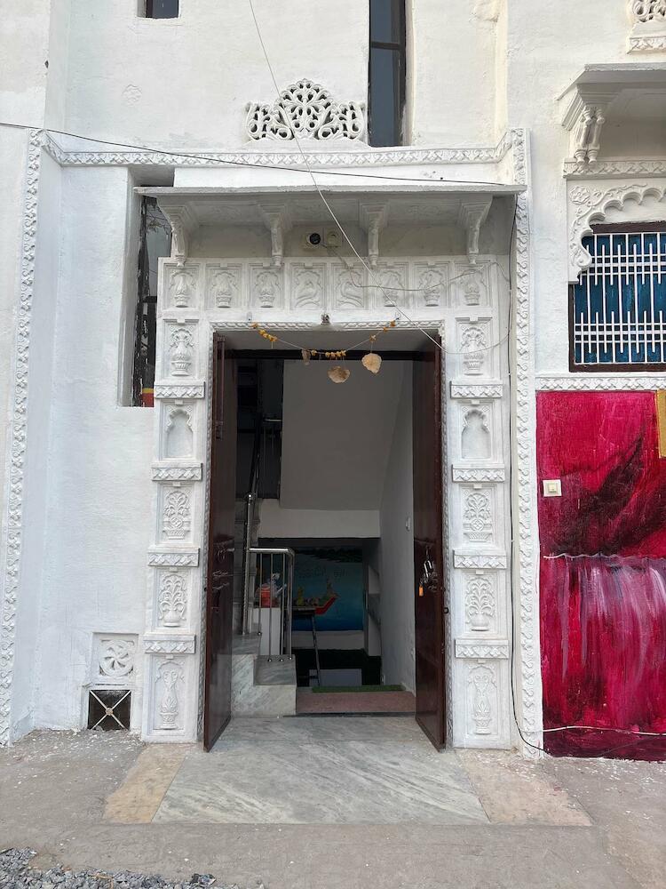 Multiple Stories,, Udaipur