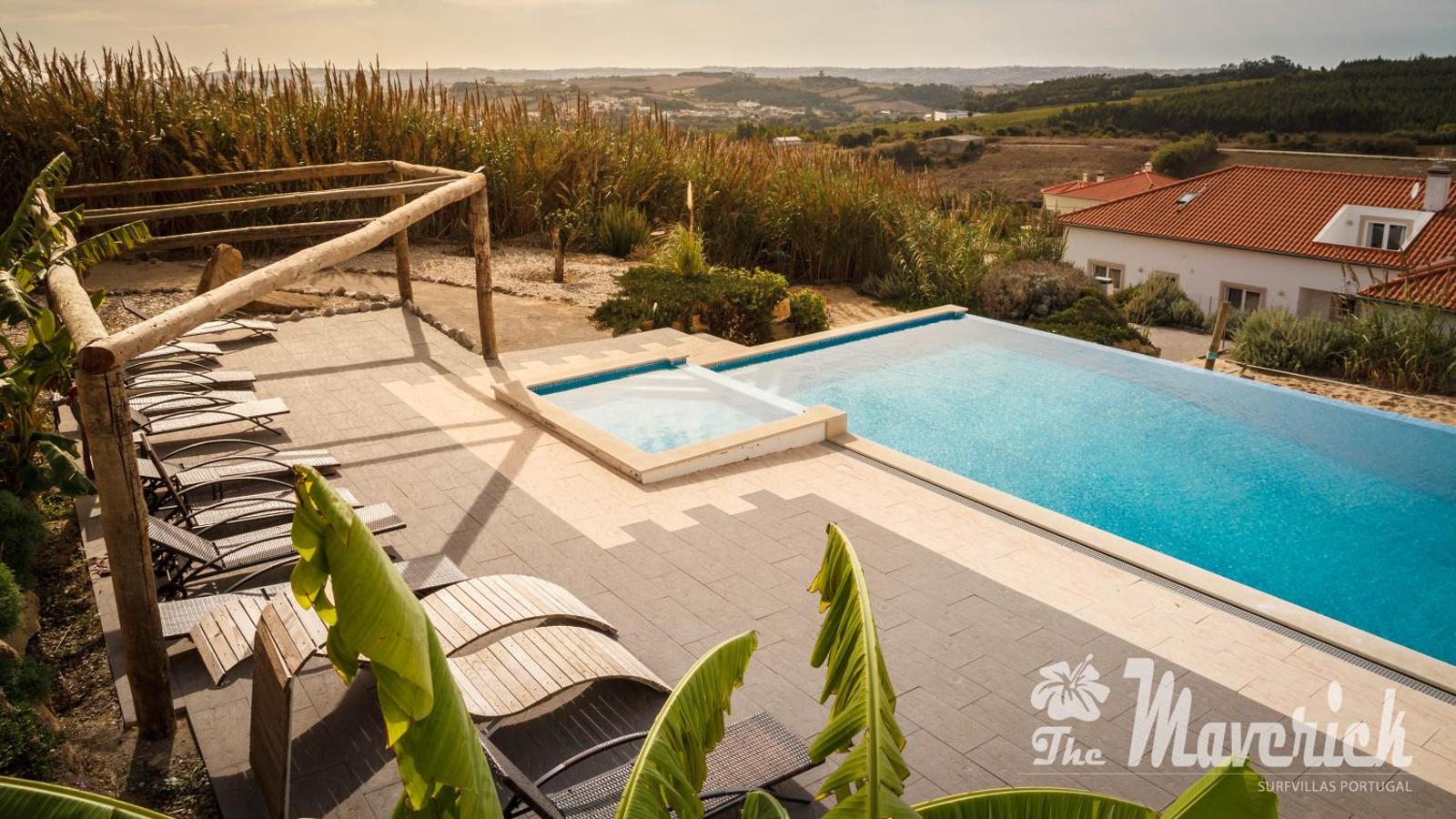 The Maverick Surfvillas, Lourinhã