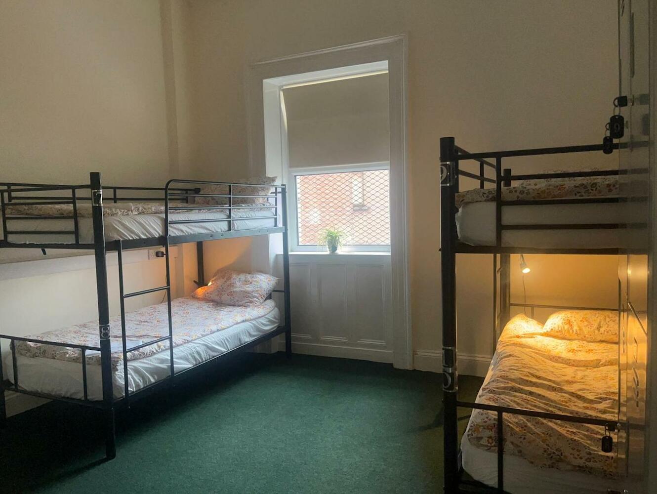 Botanic Avenue Hostel Less Than A Mile From The City Centre, Belfast