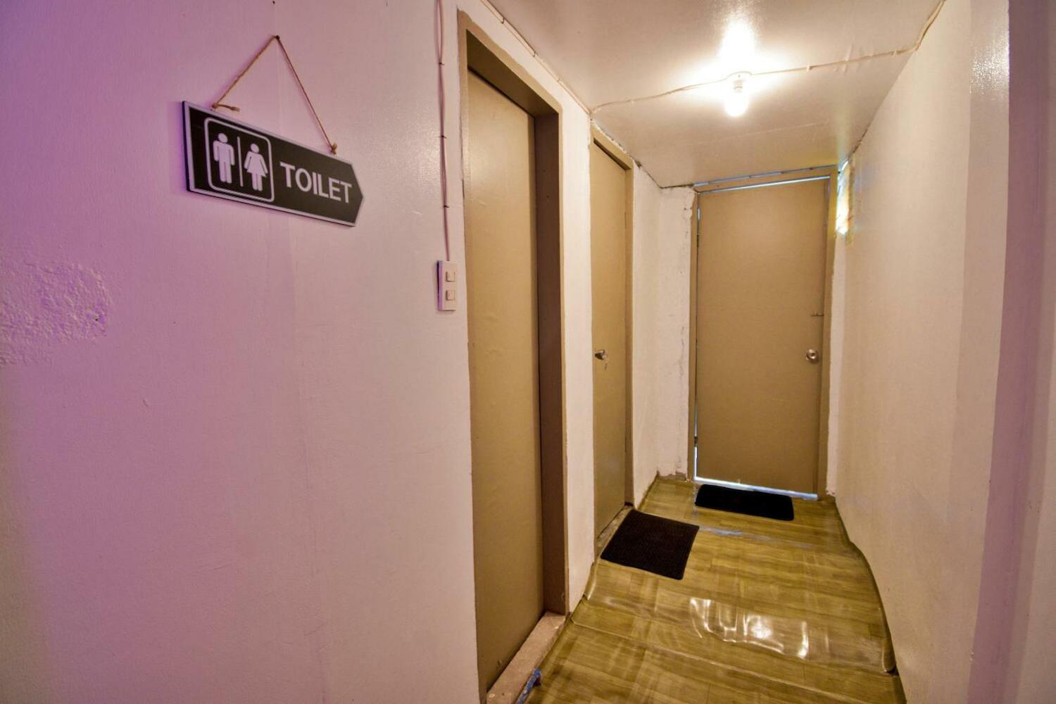 Treasure Isle Backpacker's Hostel, Boracay Island