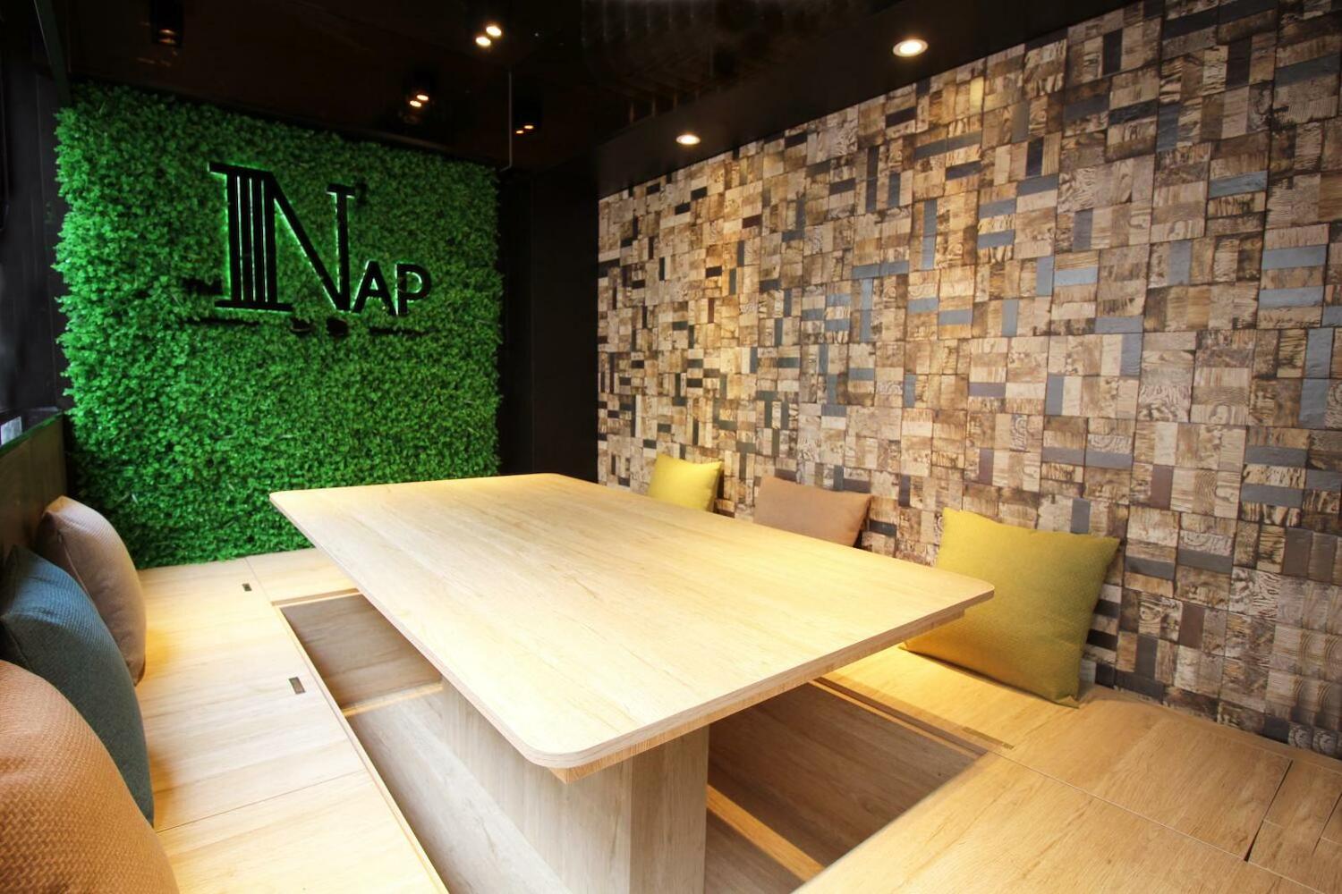 Nap Hella Inn