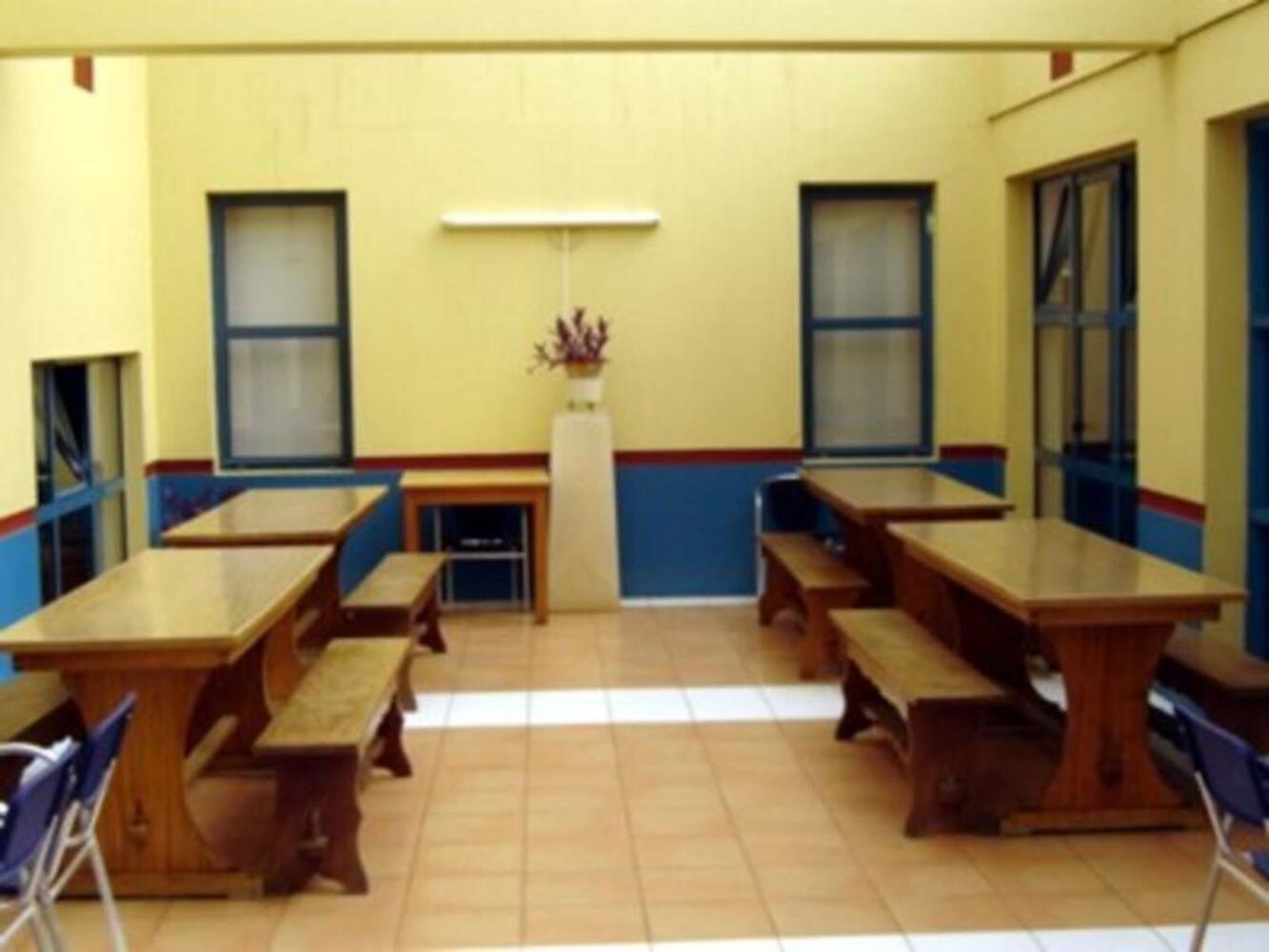 Faro Hostel