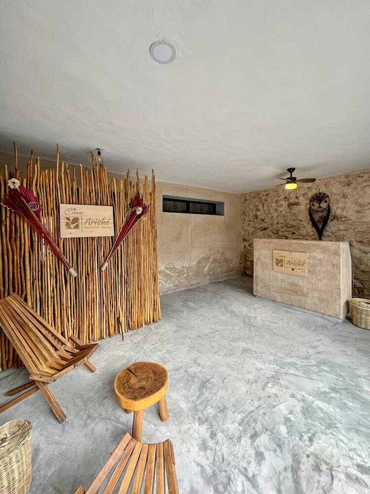 Ariché Valladolid Hotel & Hostal, Valladolid