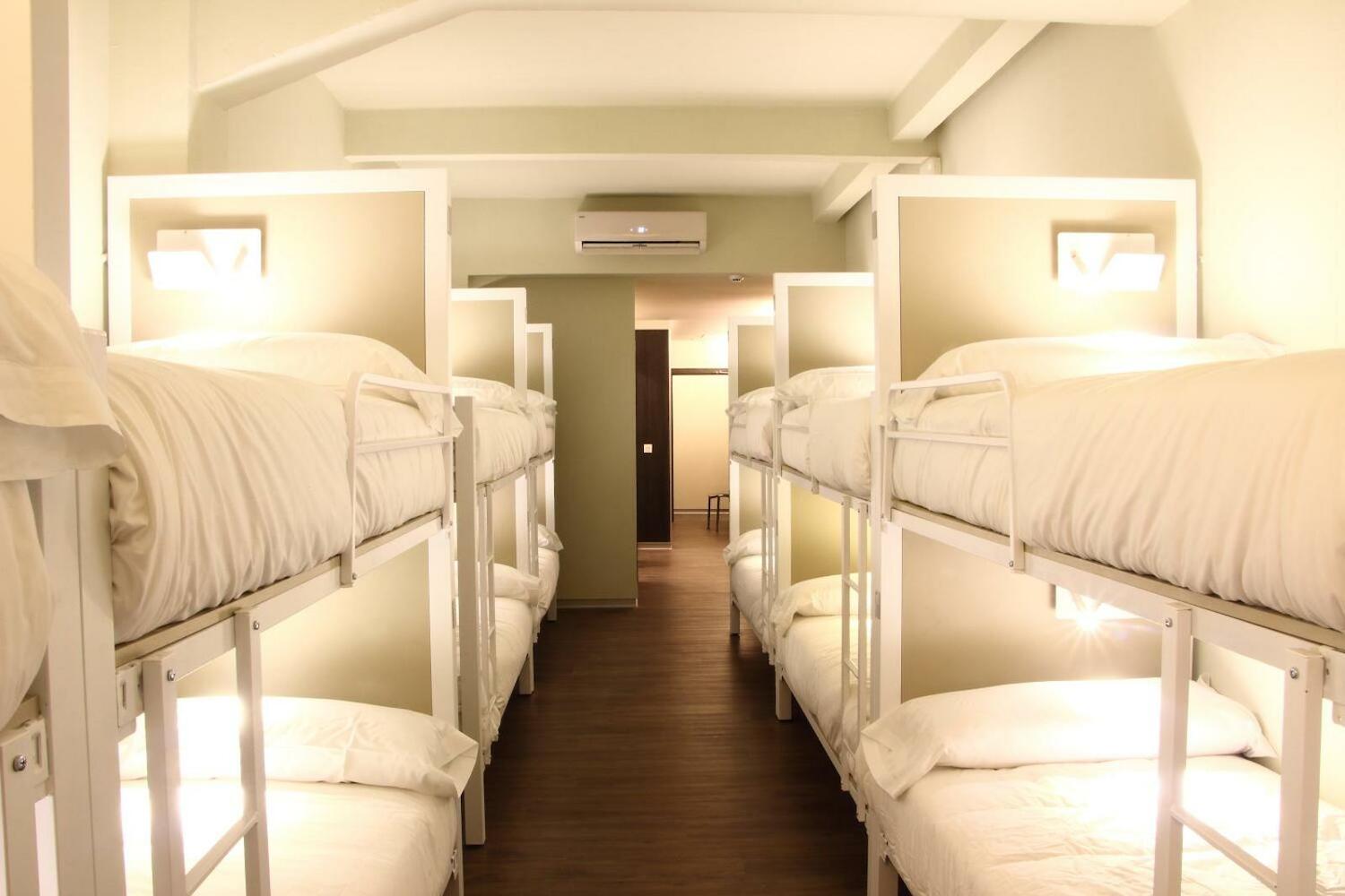Poshtel Bilbao - Premium Hostel