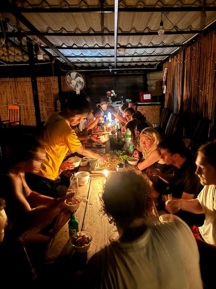 Paifah Backpackers