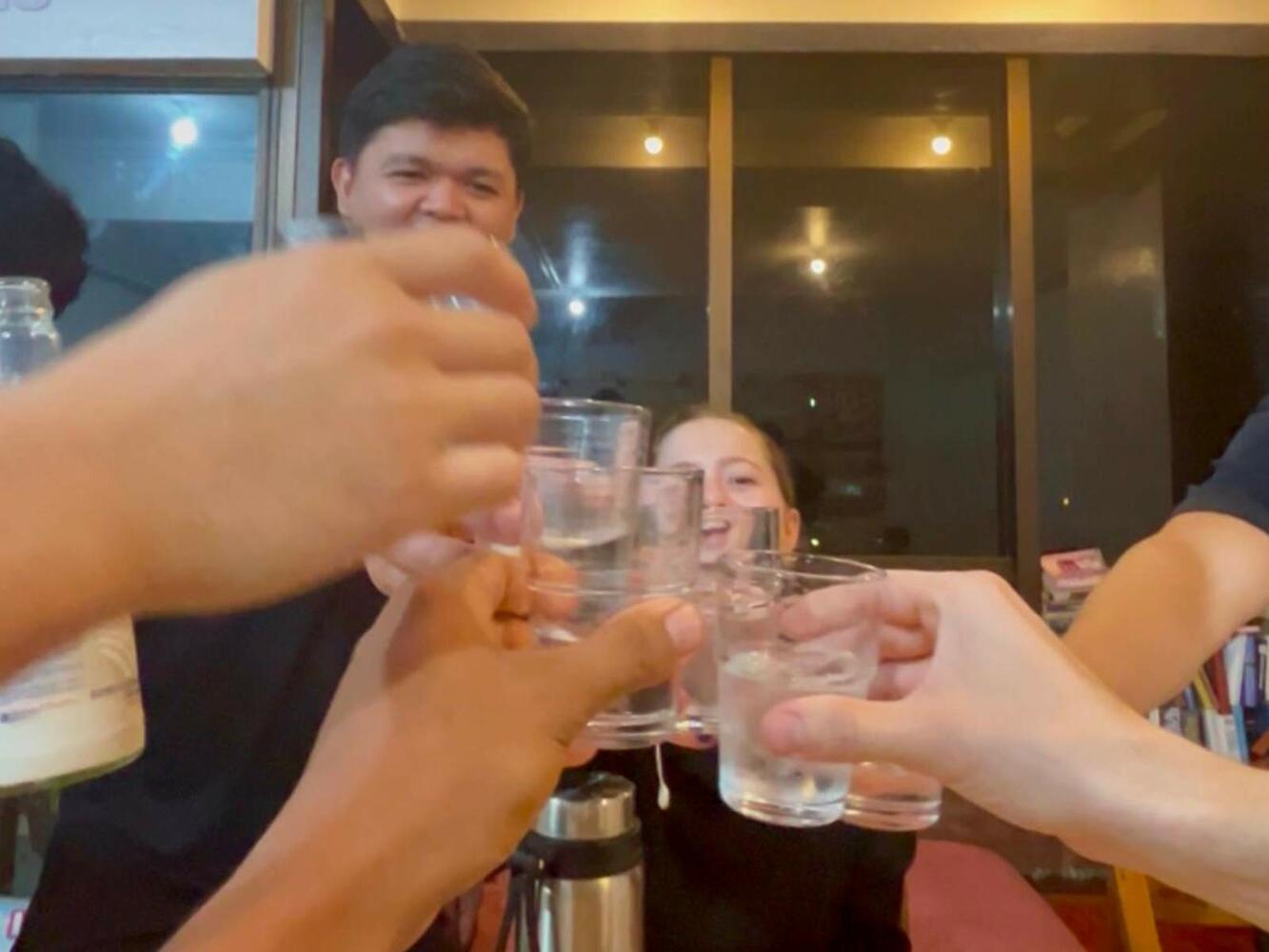 Qbee Manila -cozy Hostel, Near airport