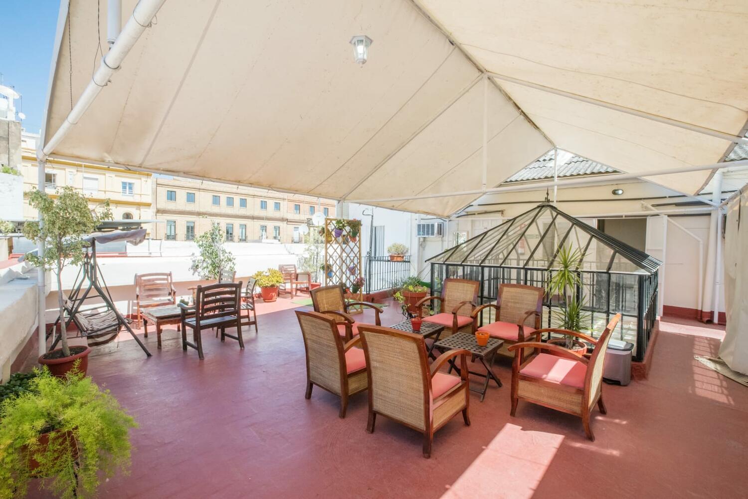 B&B Nuevo Suizo, Seville
