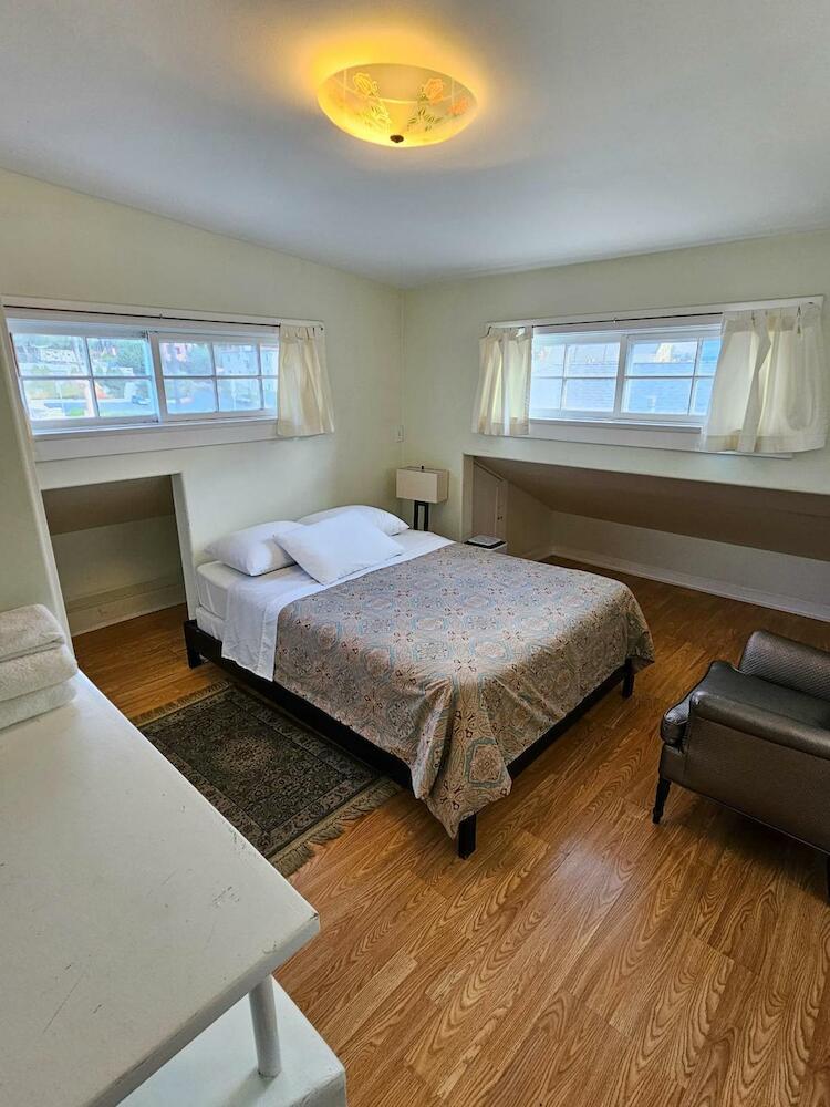 Orange Drive Hostel