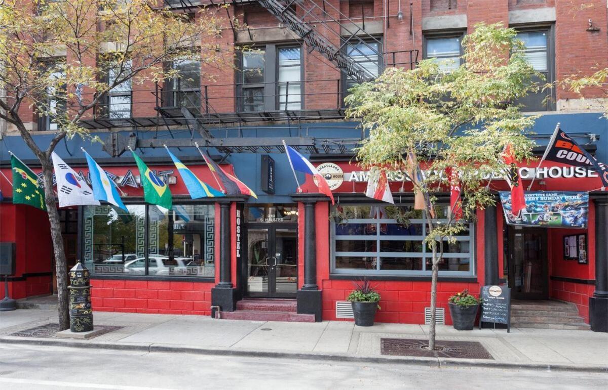Chicago Parthenon Hostel, Chicago