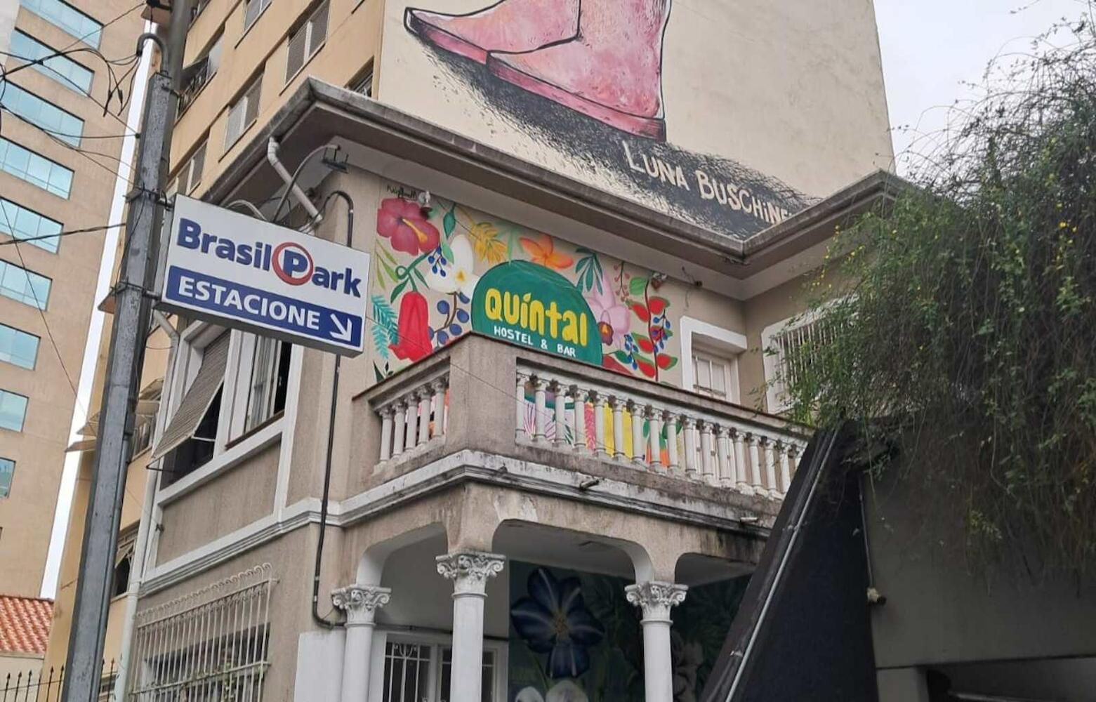 Quintal Hostel