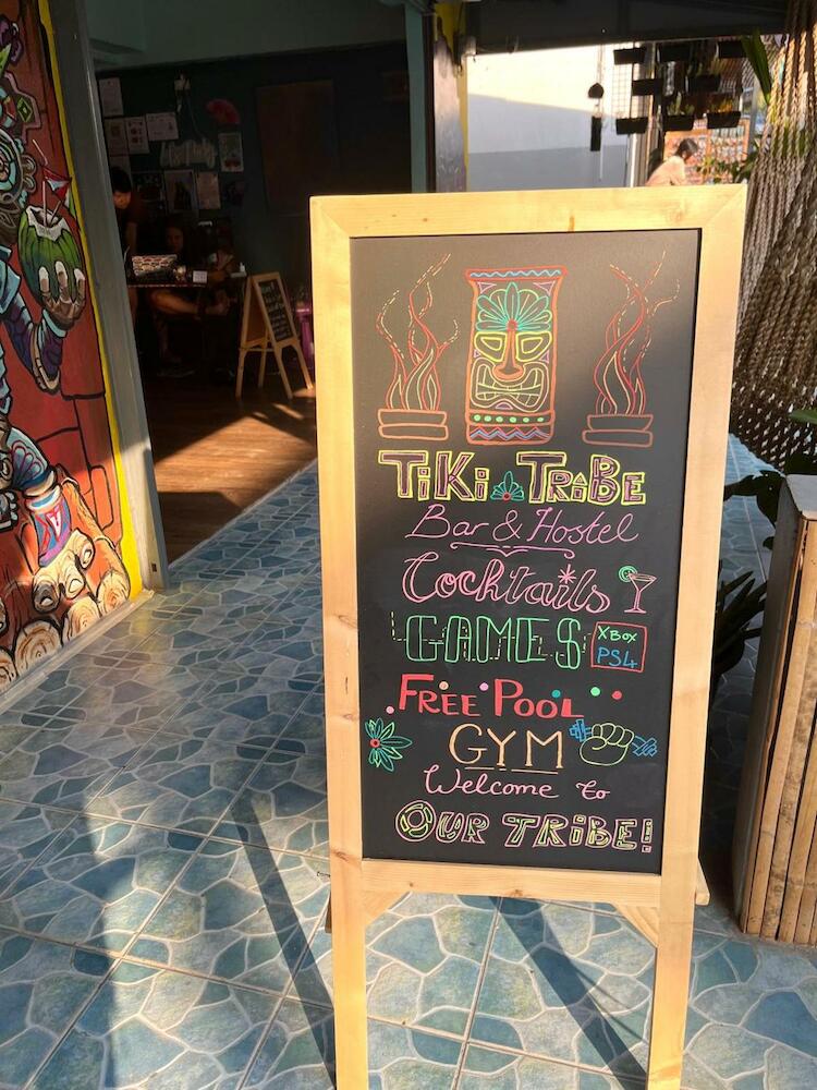 Tiki Tribe Bar & Hostel