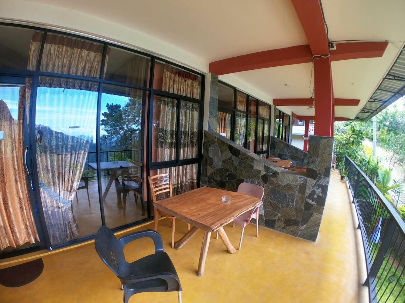 Beyond Nomad Luxury Hostel, Ella