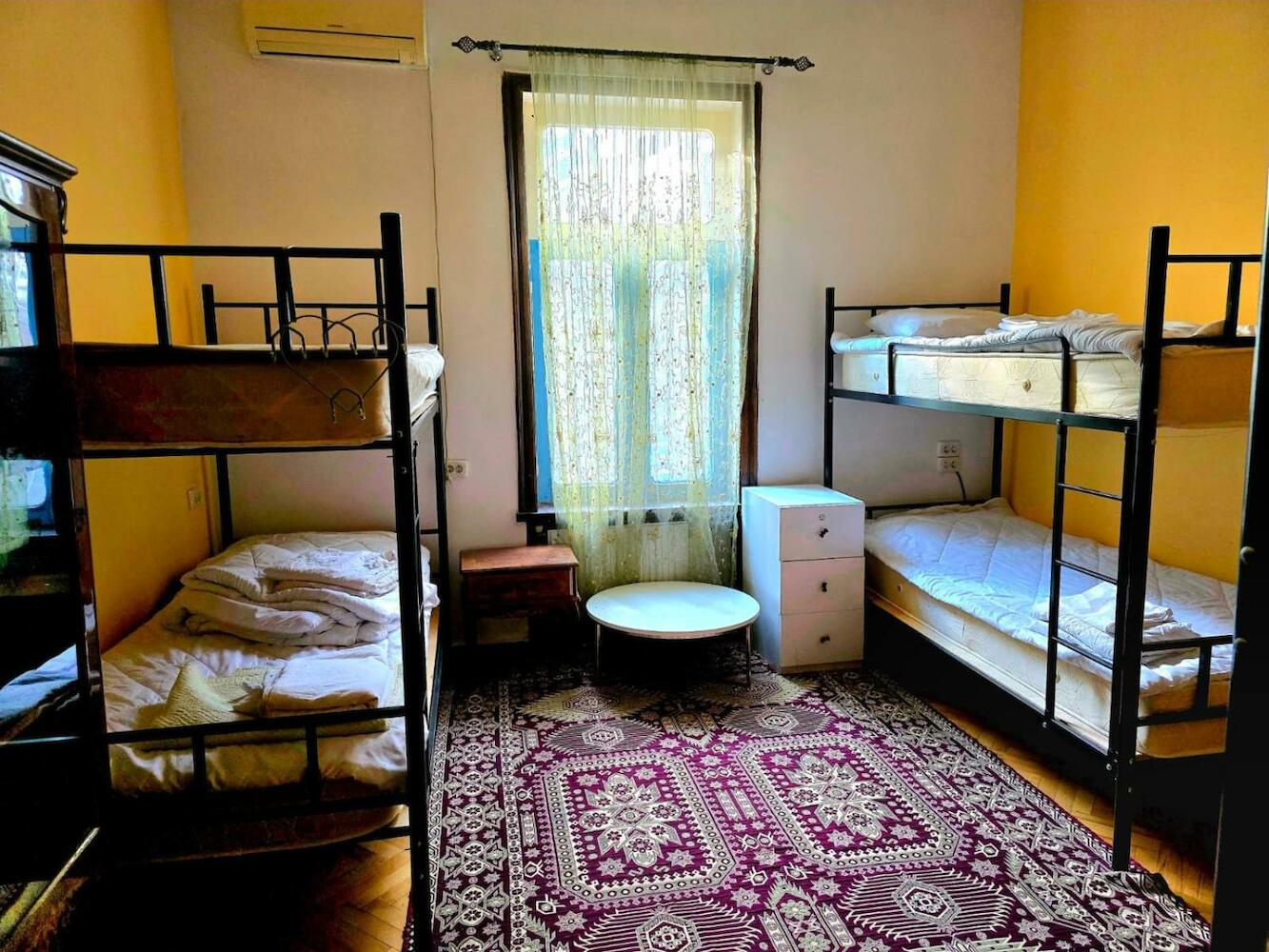 Colors Hostel, Tbilisi