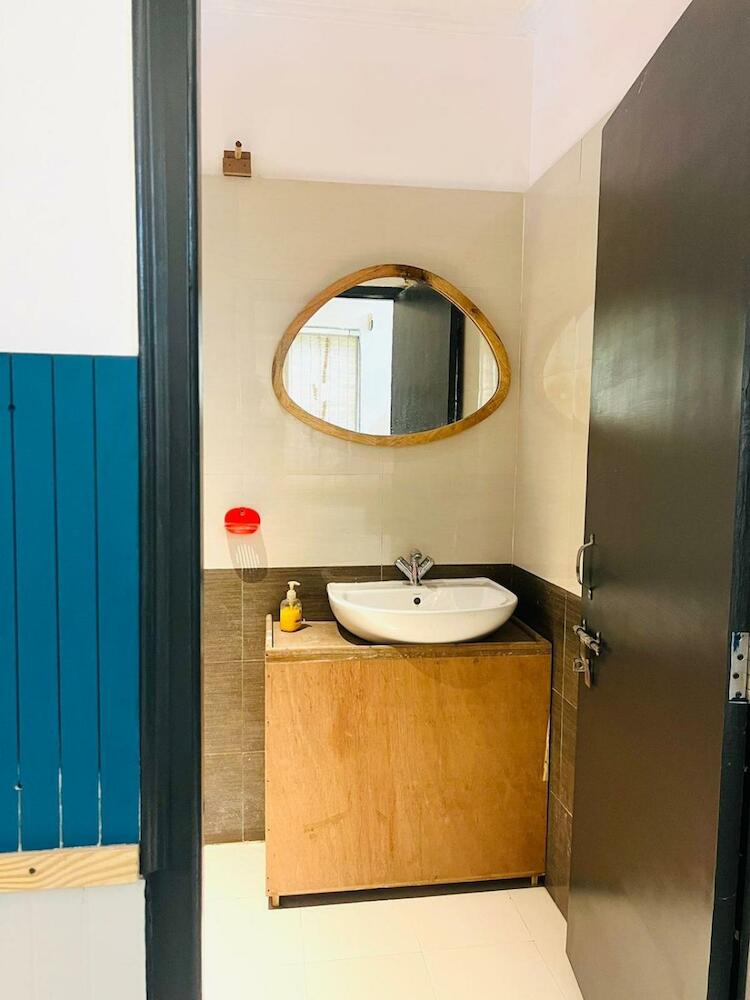 Shanti Hostel, Rishikesh