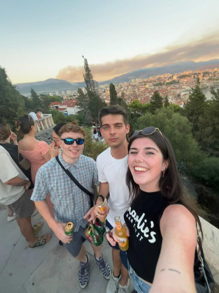 Booze & Snooze Social Hostel, Split