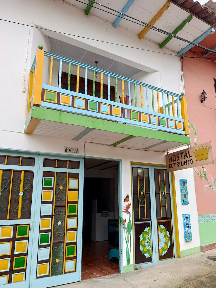 Hostal El Triunfo, San Agustin