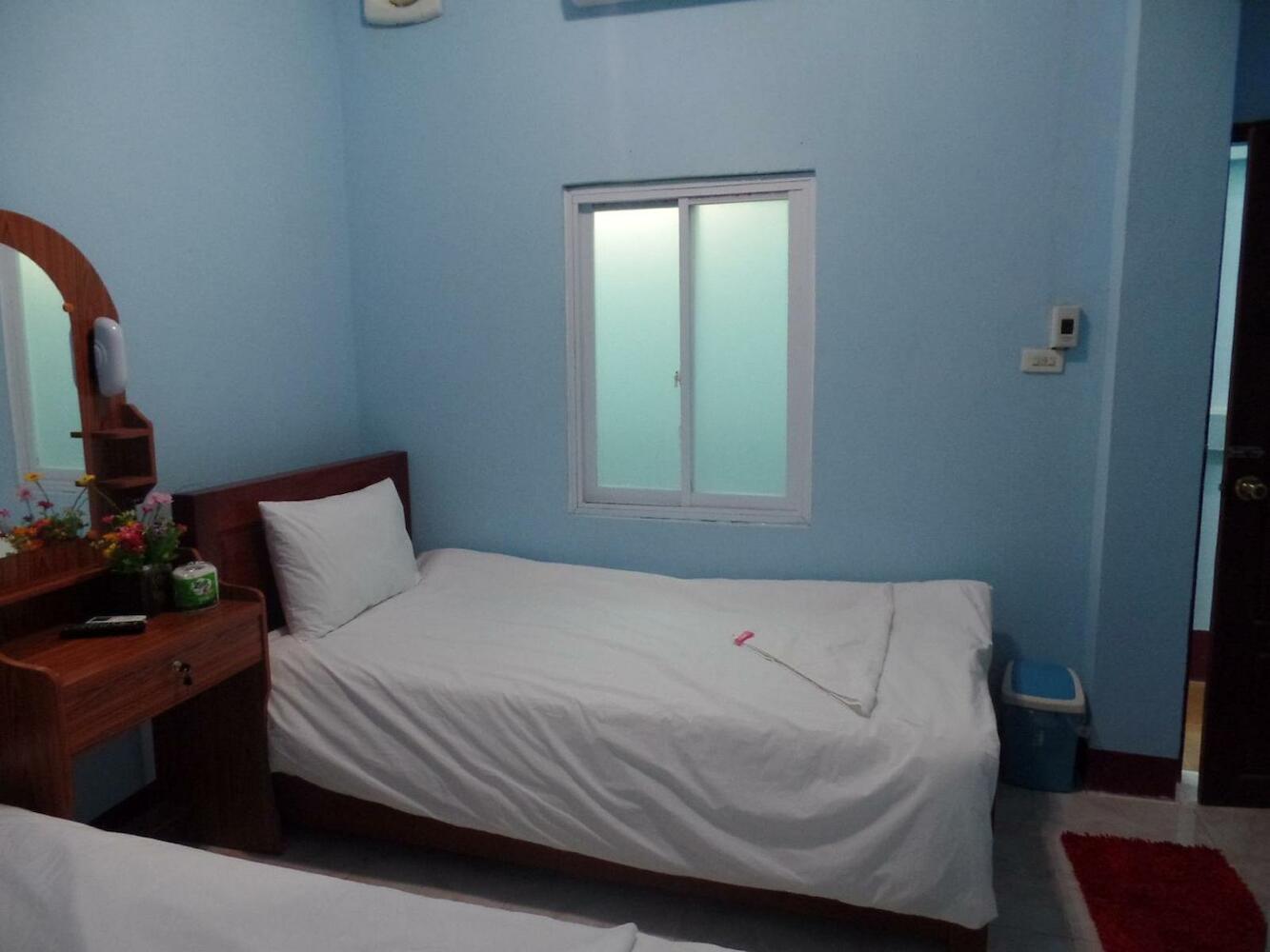 Lucky Backpackers Hostel