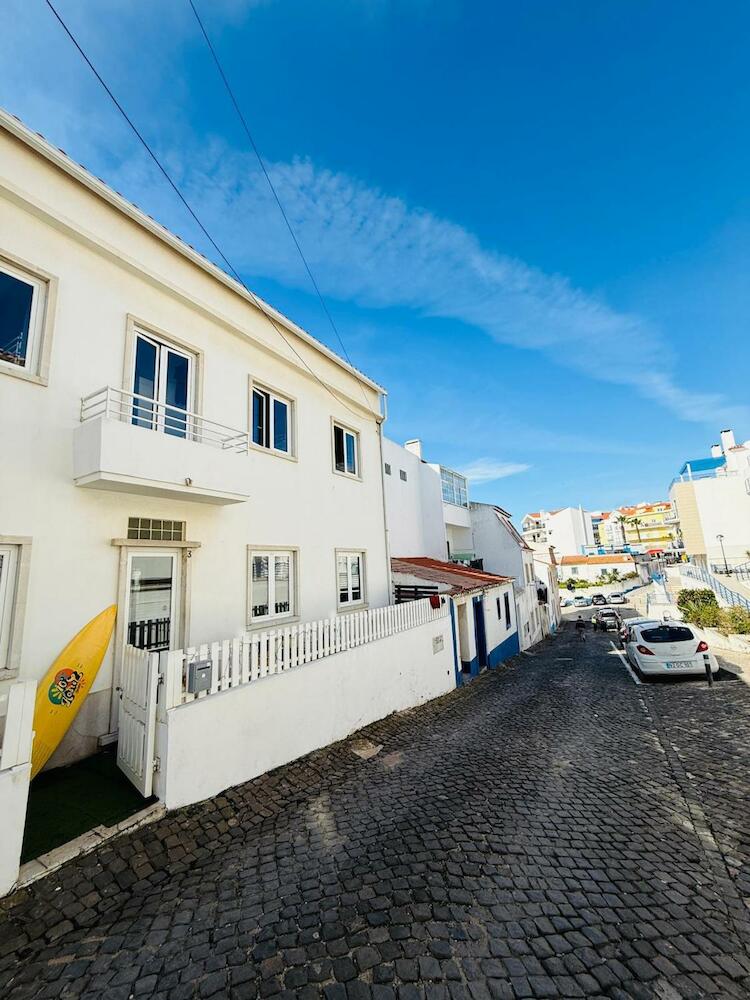 70's Hostel, Ericeira