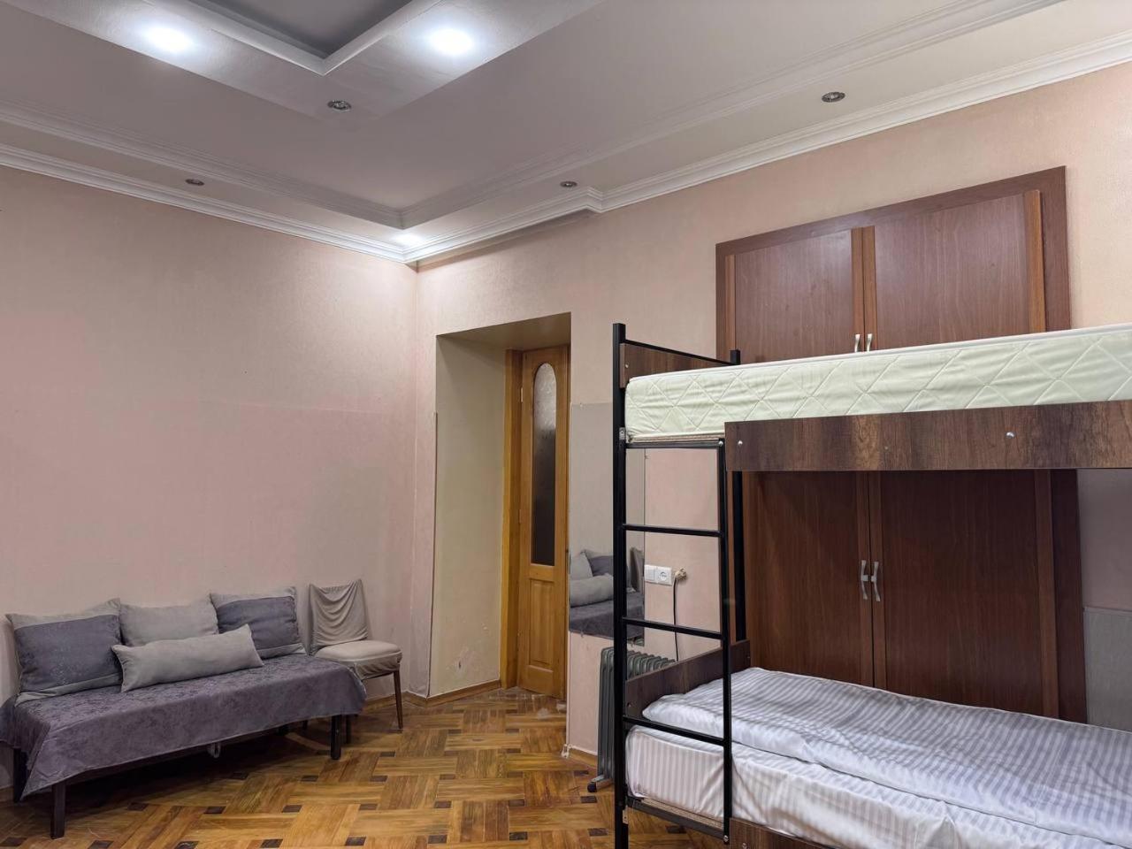 Hostel Old Alley