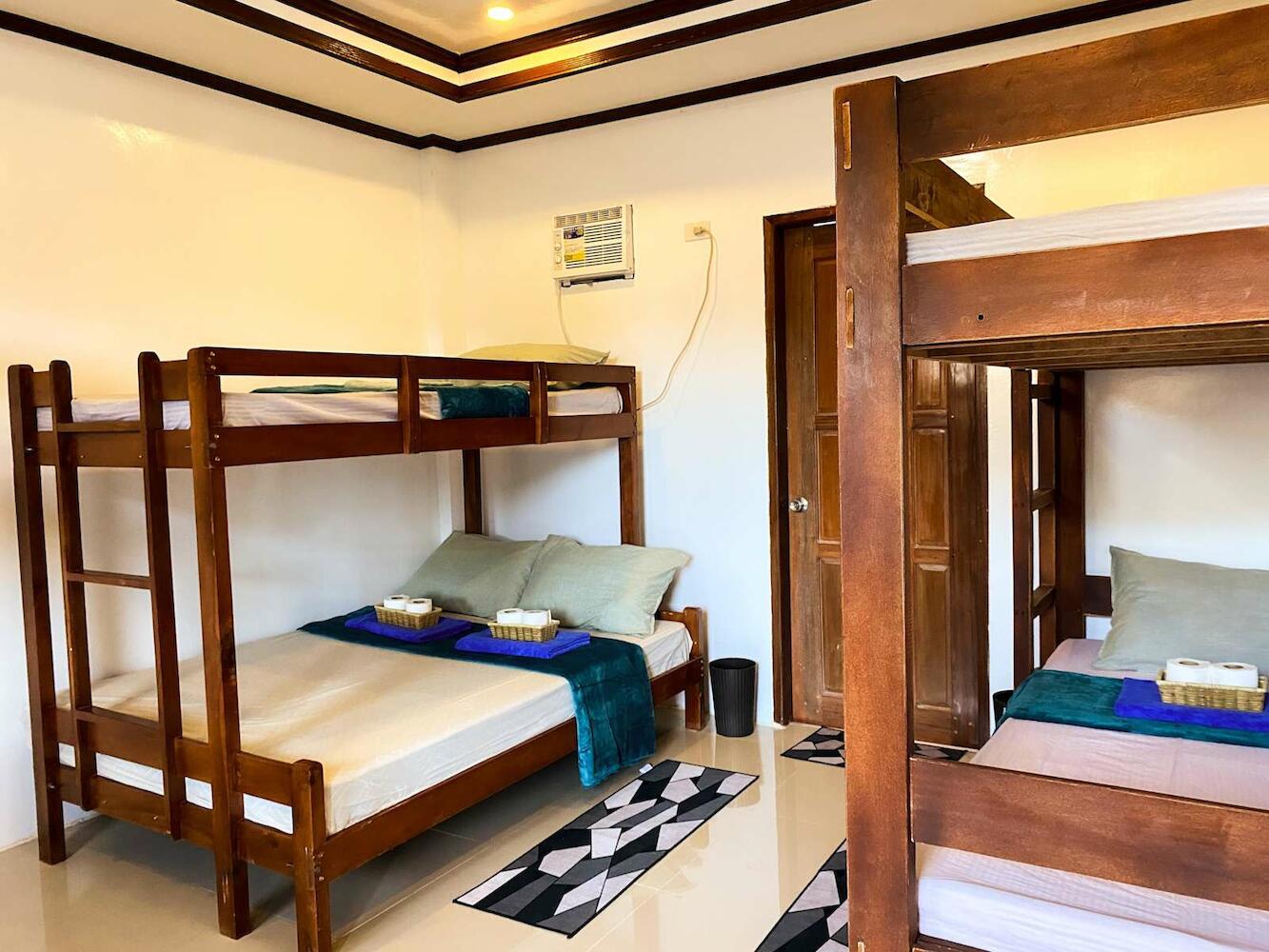 Hapitanan Siargao, Siargao