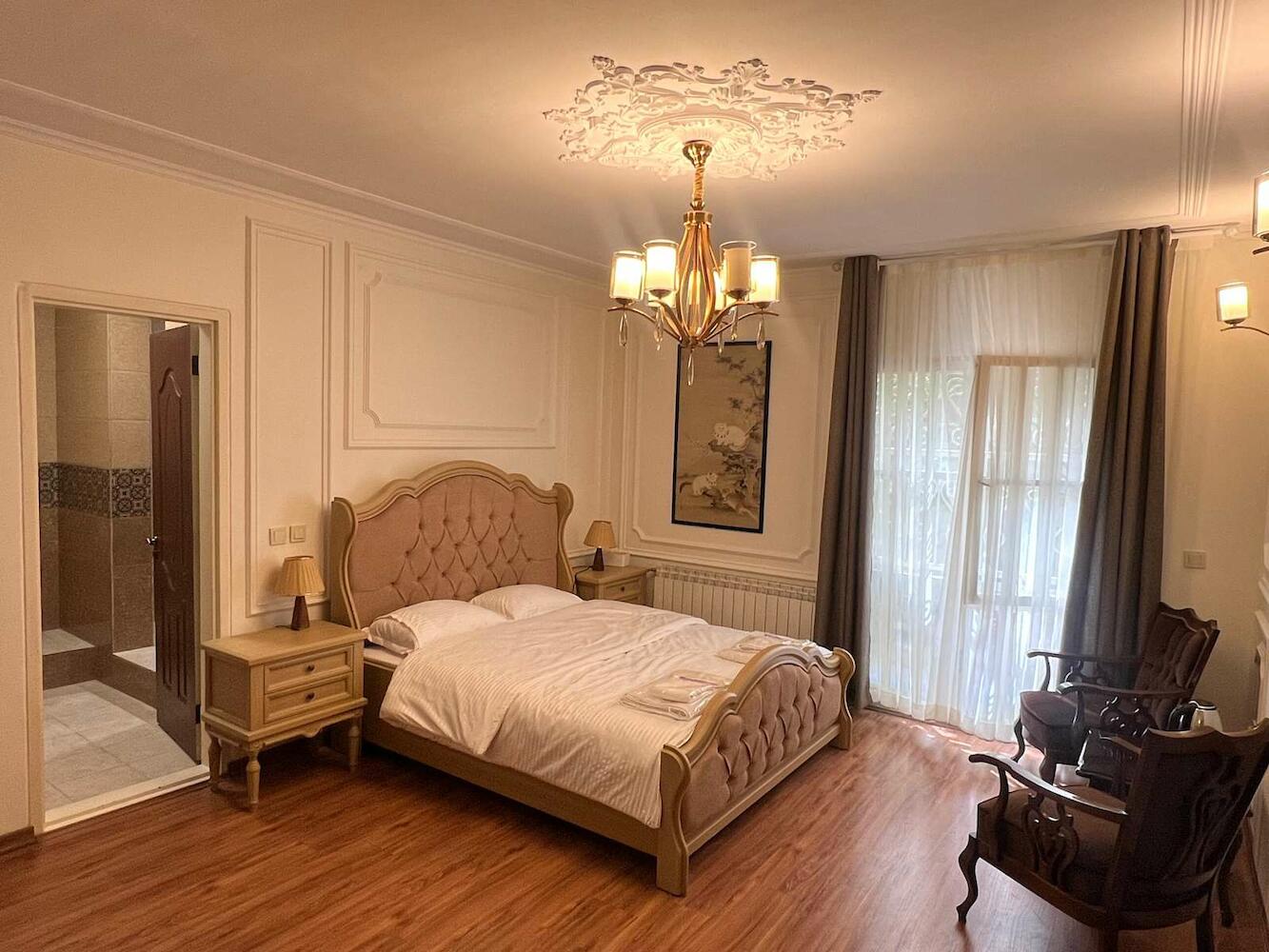 Silk Way Hostel, Tehran