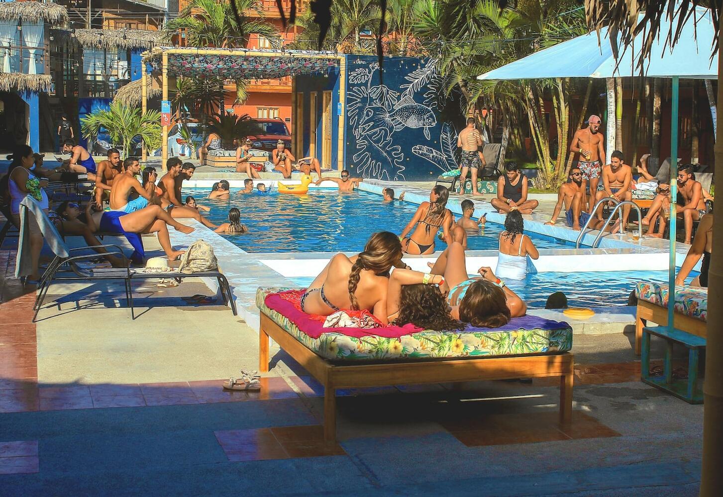 Slumber Party, Montañita