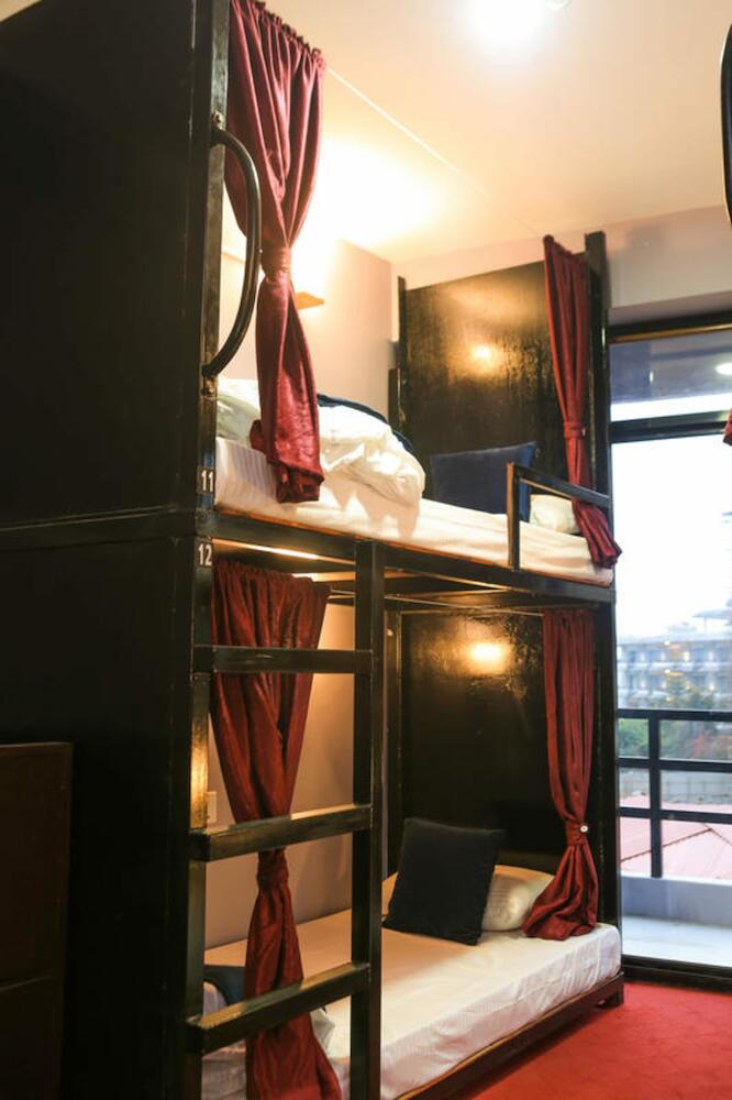 Paila Hostel Lakeside