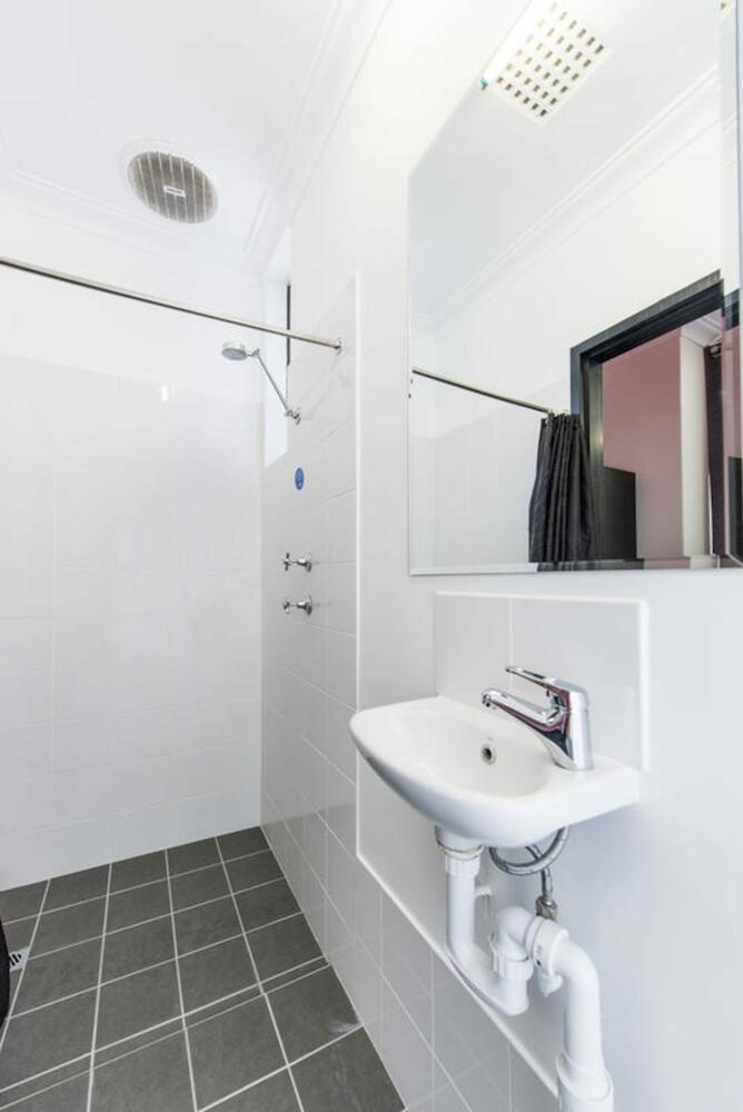 Billabong Backpackers Resort