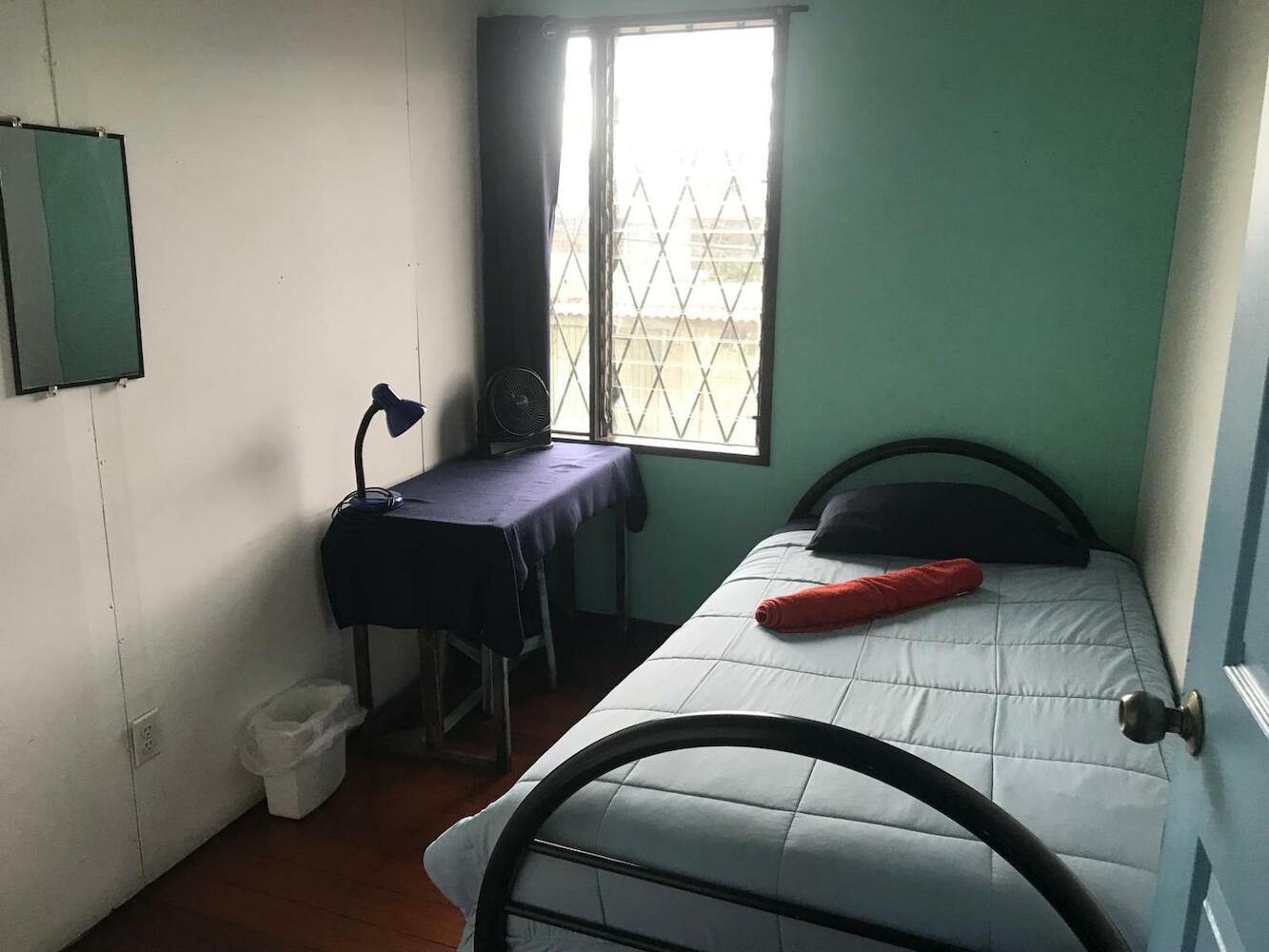 In the Wind Hostel & Guesthouse