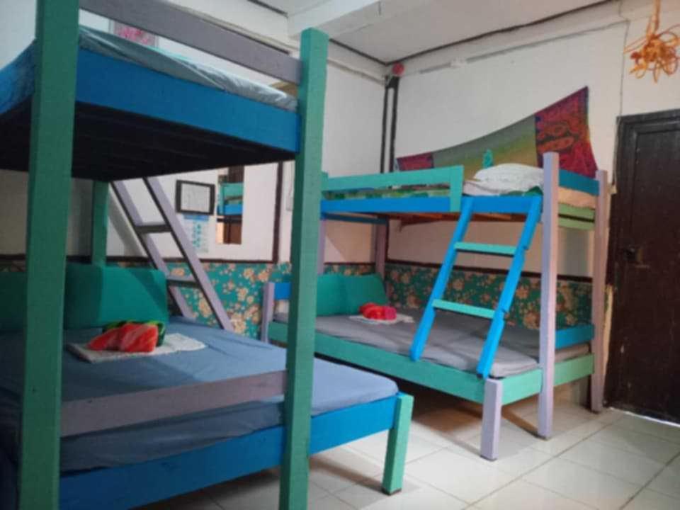 El Nido Hostel