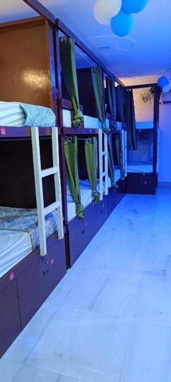 New Frezon Hostel, New Delhi